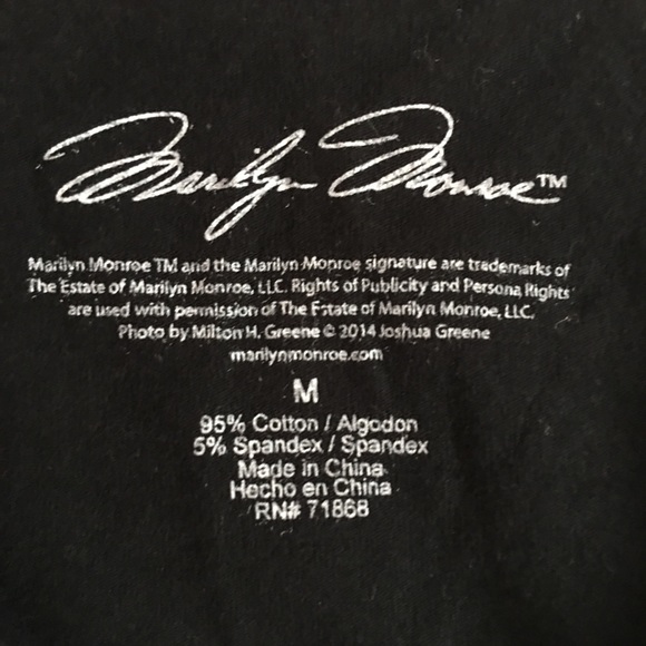 Marylin Monroe cropped top - Picture 2 of 3